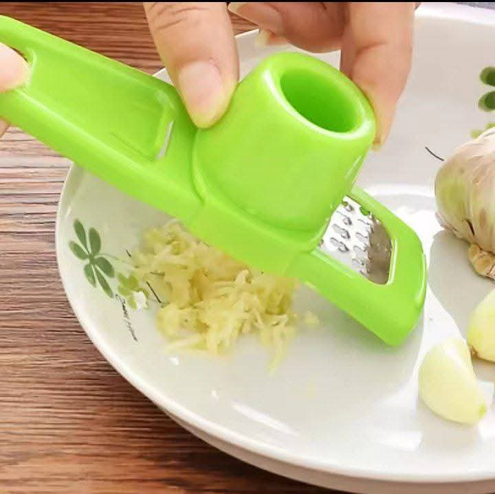 هراسة توم بلاستيك أخضر